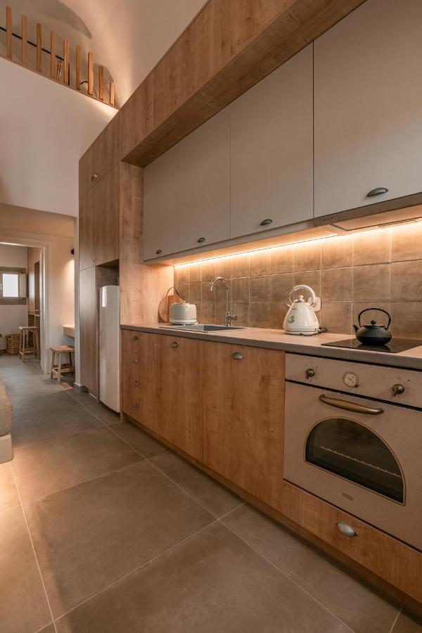 Villa Living Moments Fira (Santorini)